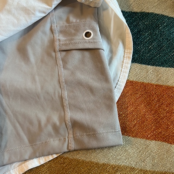 Nike shorts w built in spandex - Picture 2 of 5